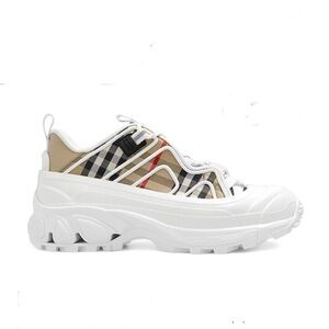 Burberry Arthur Sneakers (Size 7) NWOT